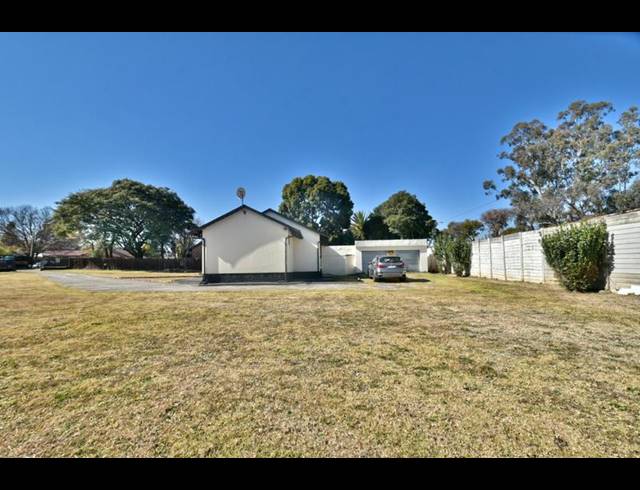 4 BEDROOM HOUSE FOR SALE IN BRACKENHURST